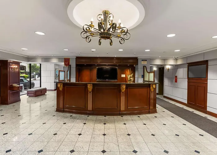 Best Western Ville-Marie Montreal Hotel&Suites