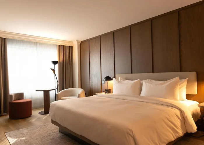 Metcalfe Hotel Montreal By Gray Collection